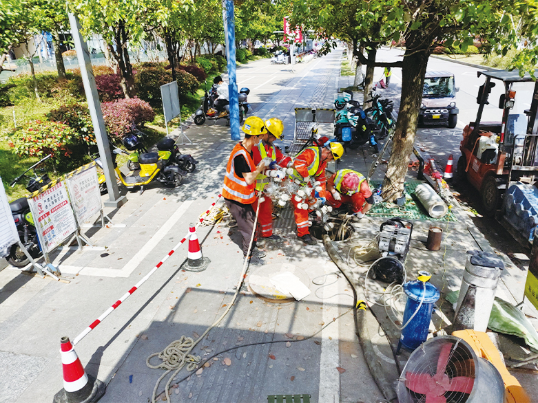  塘厦镇UV-CIPP紫外光固化修复