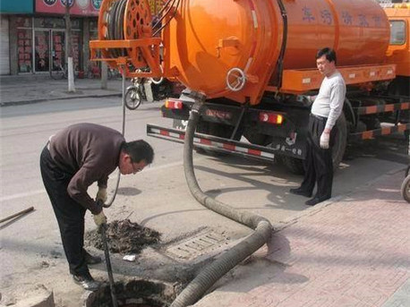 塘厦镇清掏化粪池，健康生活从这里开始